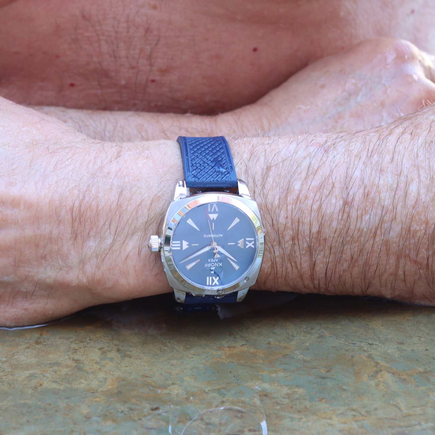 KNOPF APEX SEA - RUBBER